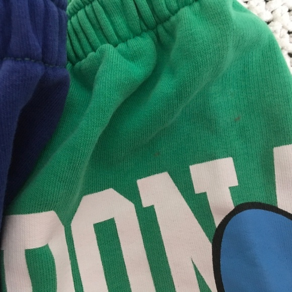 ZABA MICK AND DONALD BLUE AND GREEN SWEAT OUTFIT, SIZE 18-24 MONTHS - Picture 6 of 8